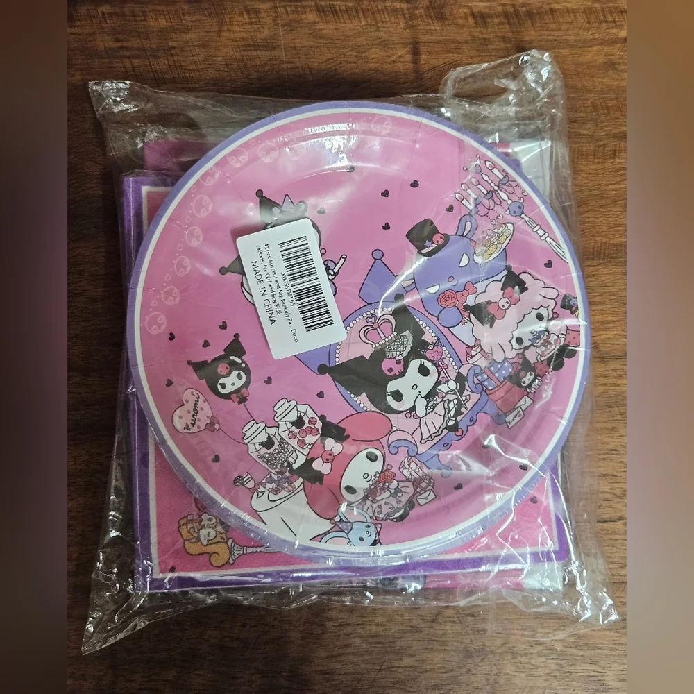 NIB 41 piece Kuromi birthday party tableware set.
